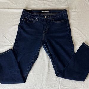 Levi's Women's Deep Blue Skinny Jeans